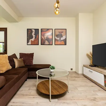 Desi's | Large 3br Next To Old Town & Kapana Appartement *