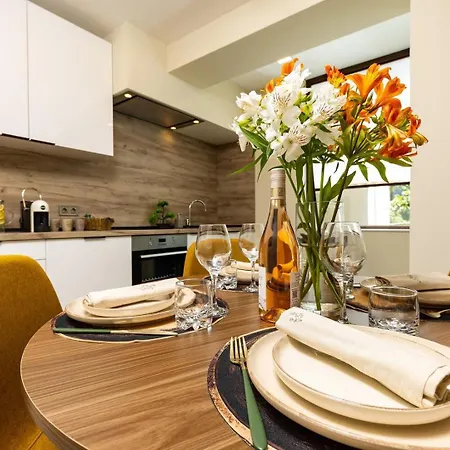 公寓 Desi's | Large 3br Next To Old Town & Kapana *