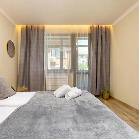 Desi's | Large 3br Next To Old Town & Kapana Appartement