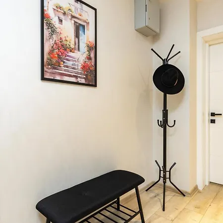 Desi's | Large 3br Next To Old Town & Kapana * Plovdiv